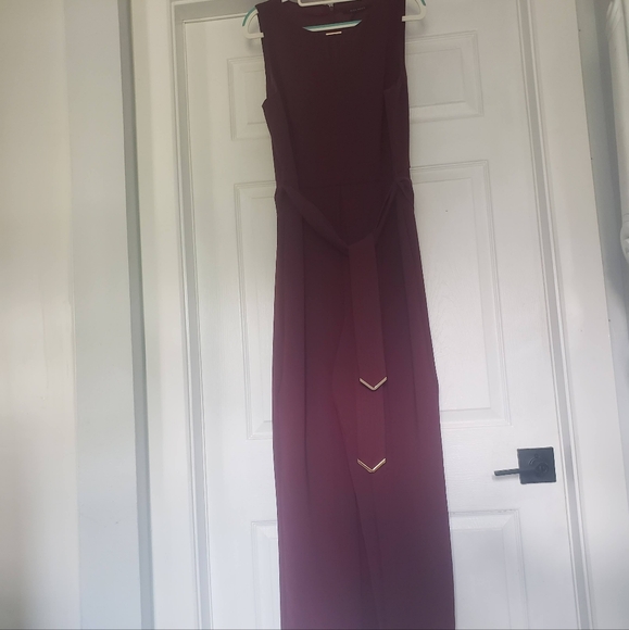 Jumpsuit size 12 Merlot Floor length. 2 Pieces with scarf. Semi-formal - Picture 9 of 9